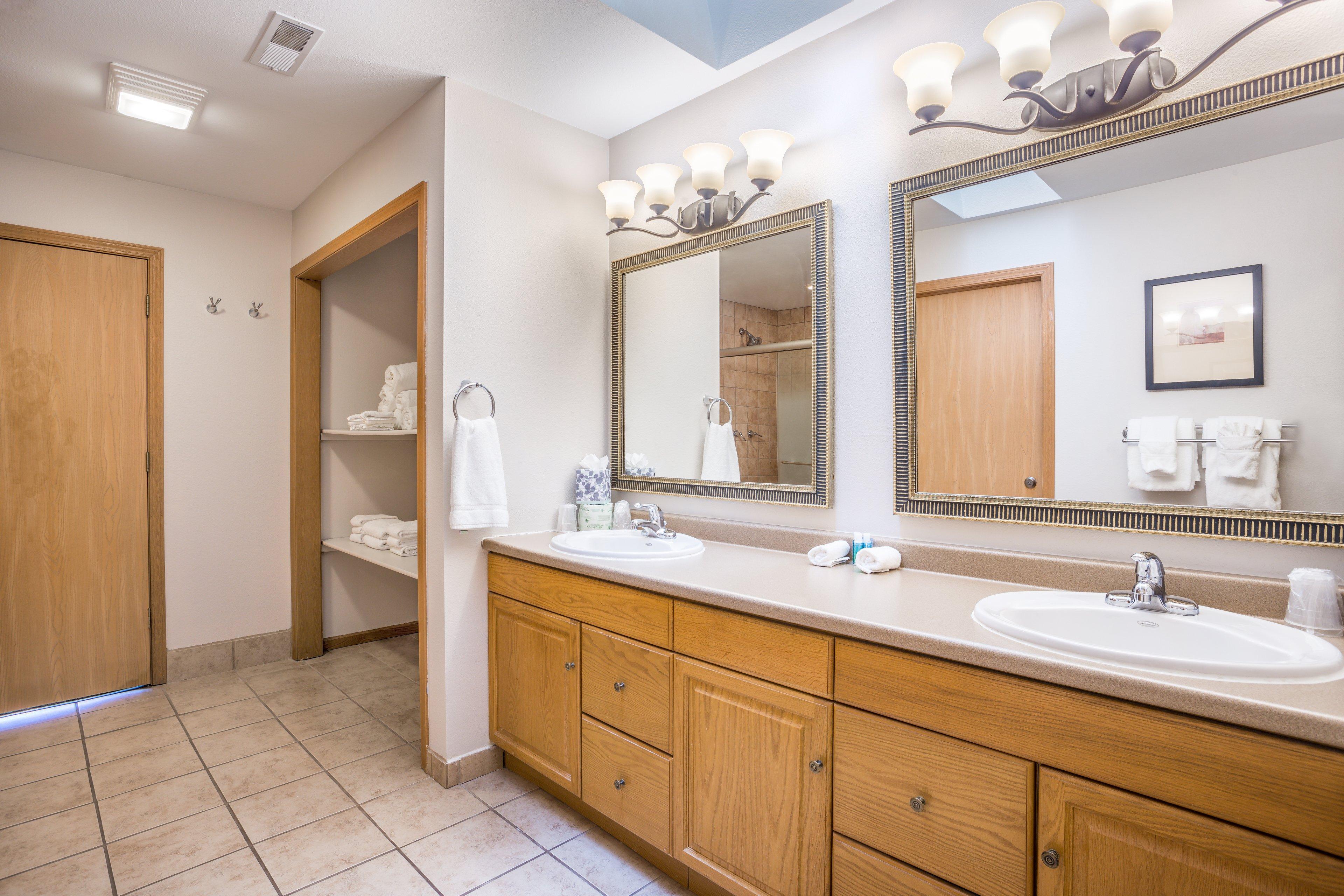 Express Wisconsin Dells By Ihg